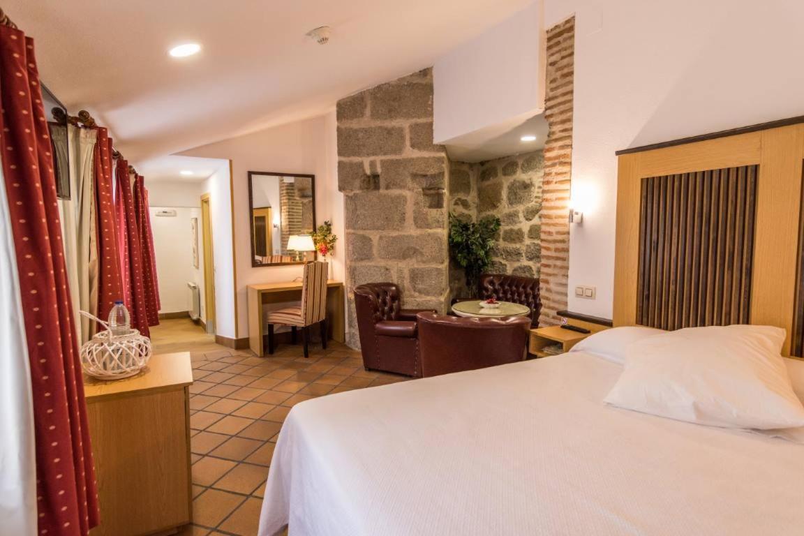 Antika Snoga Hotel Ávila Екстериор снимка