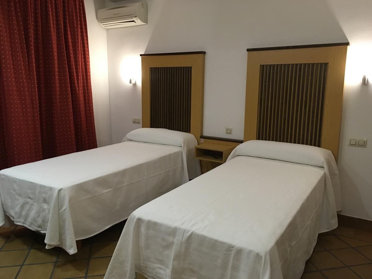 Antika Snoga Hotel Ávila Екстериор снимка