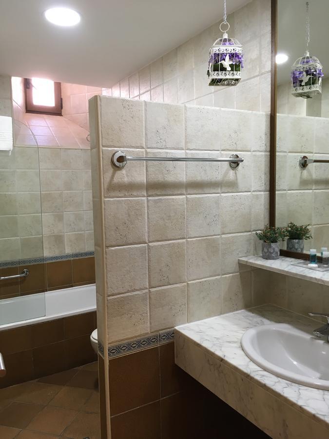 Antika Snoga Hotel Ávila Екстериор снимка