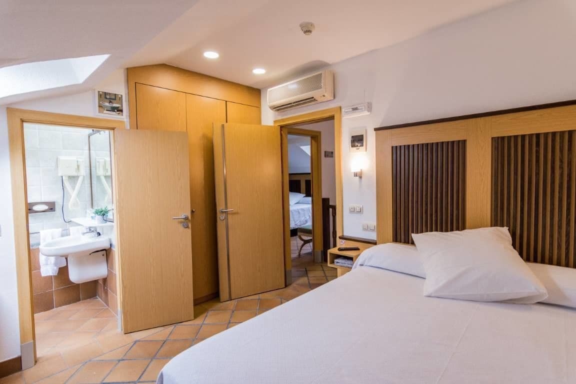 Antika Snoga Hotel Ávila Екстериор снимка
