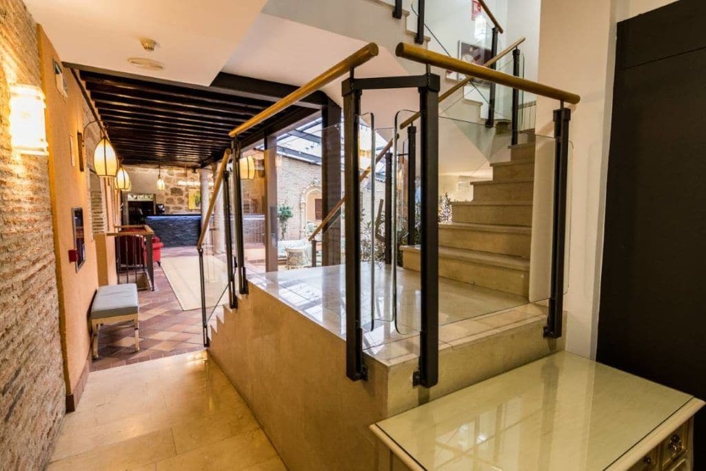 Antika Snoga Hotel Ávila Екстериор снимка